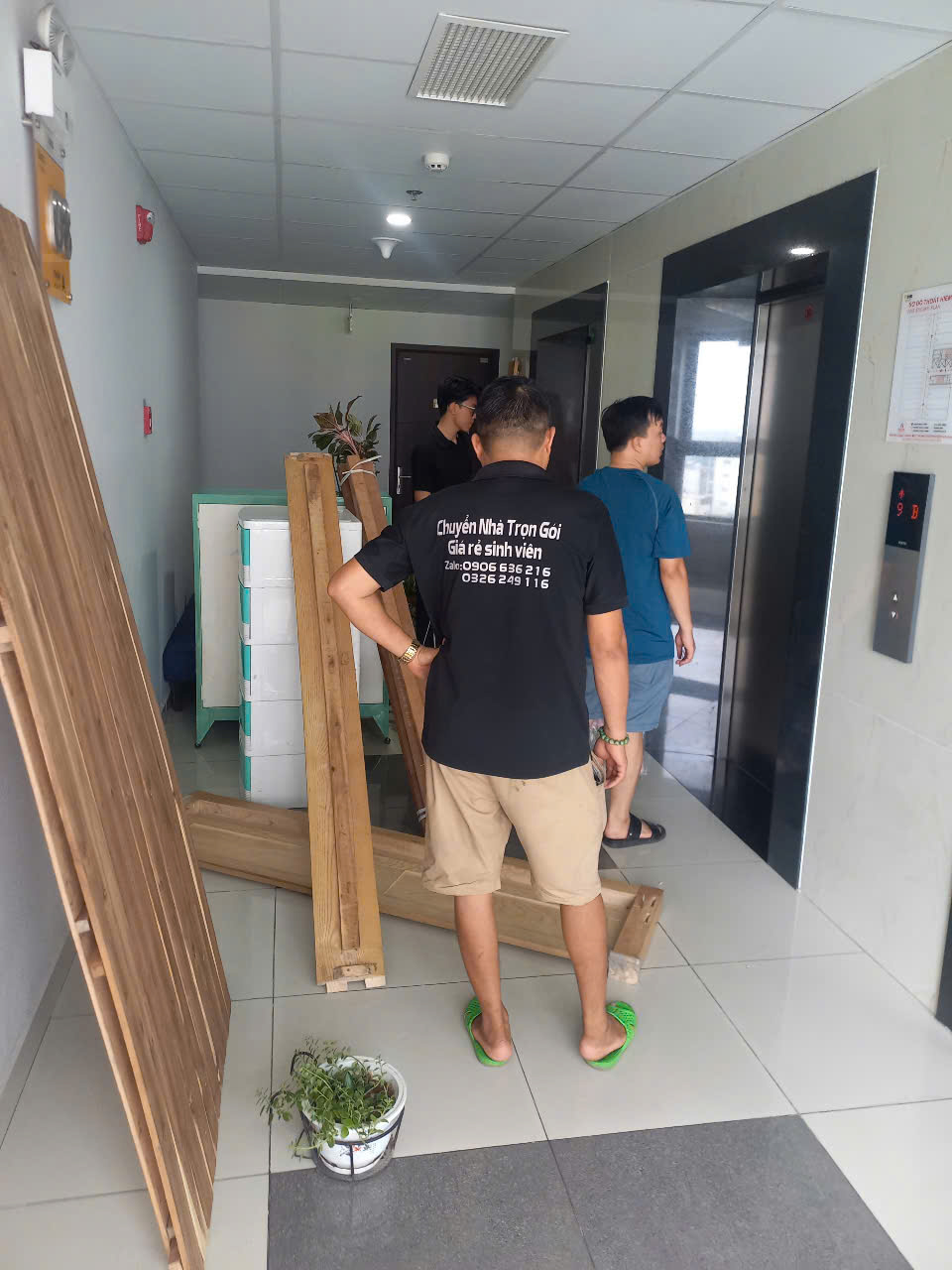 Chuyển Hàng Hóa